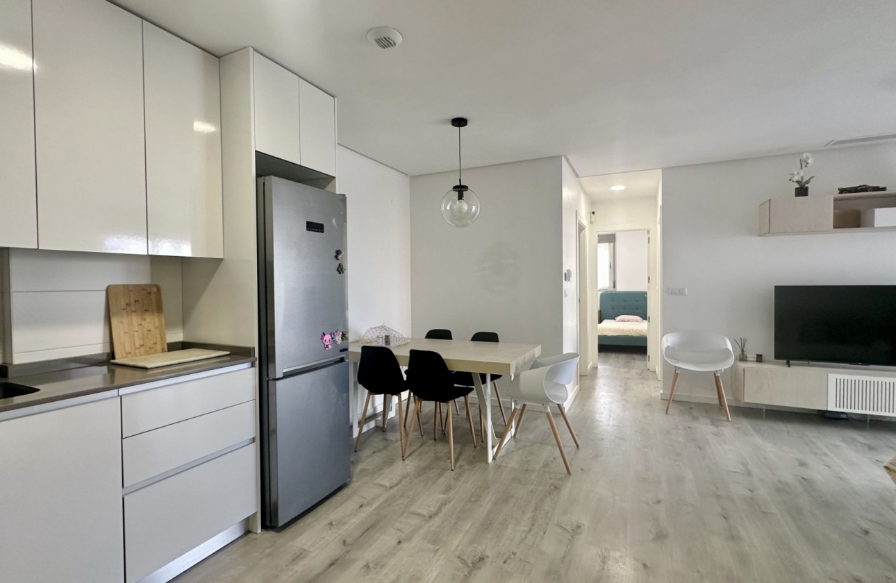 Resale - Apartment / flat - Orihuela Costa - Villamartín