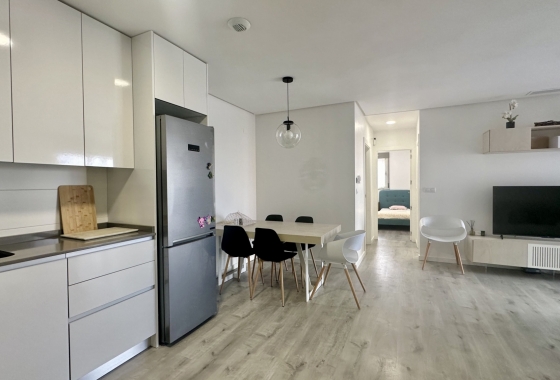 Resale - Apartment / flat - Orihuela Costa - Villamartín