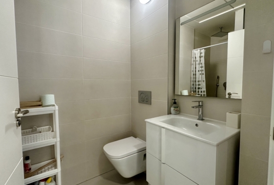 Resale - Apartment / flat - Orihuela Costa - Villamartín