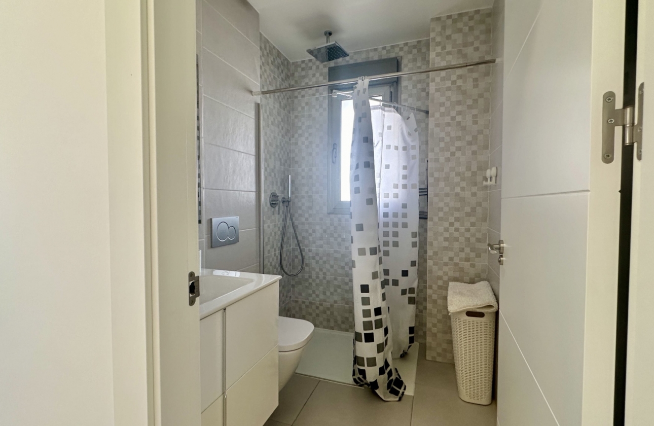 Resale - Apartment / flat - Orihuela Costa - Villamartín