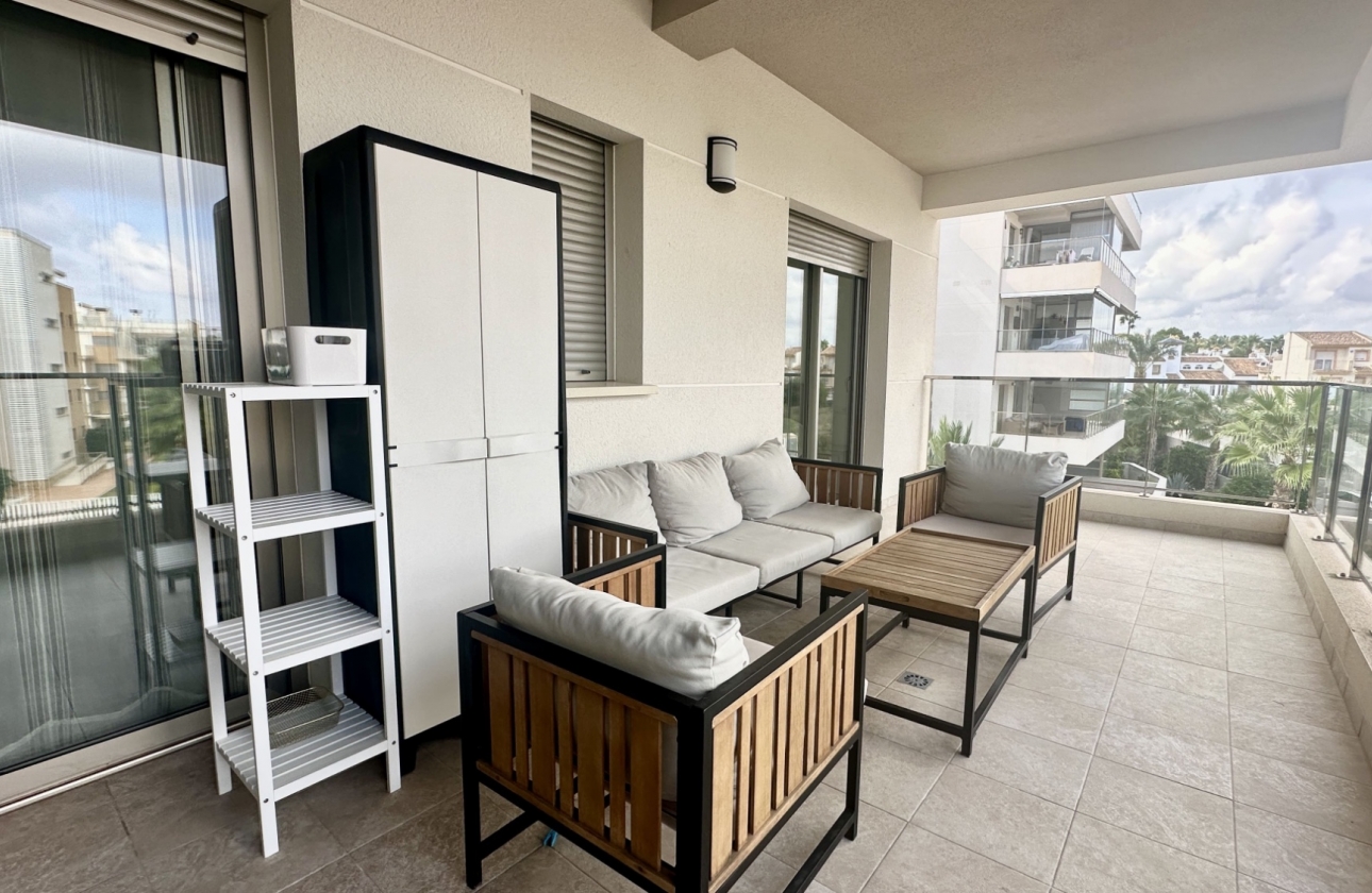 Resale - Apartment / flat - Orihuela Costa - Villamartín