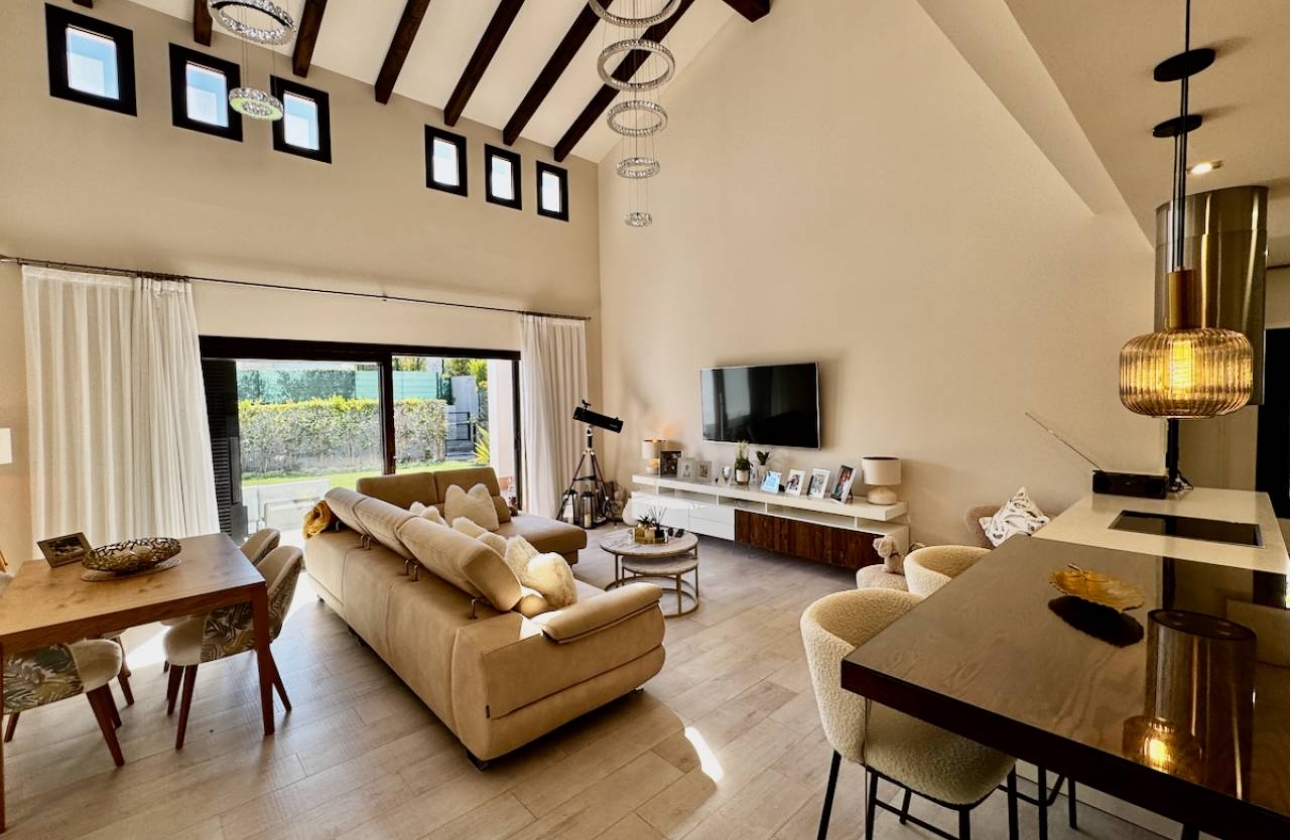 Resale - Villa - Algorfa - La finca Golf