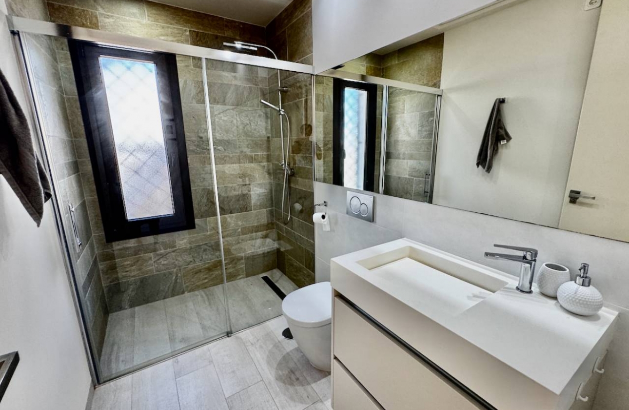 Resale - Villa - Algorfa - La finca Golf