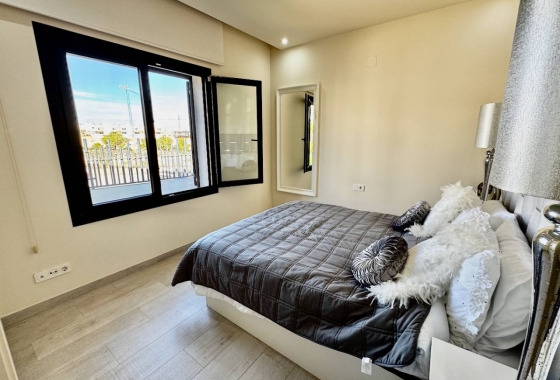 Resale - Villa - Algorfa - La finca Golf