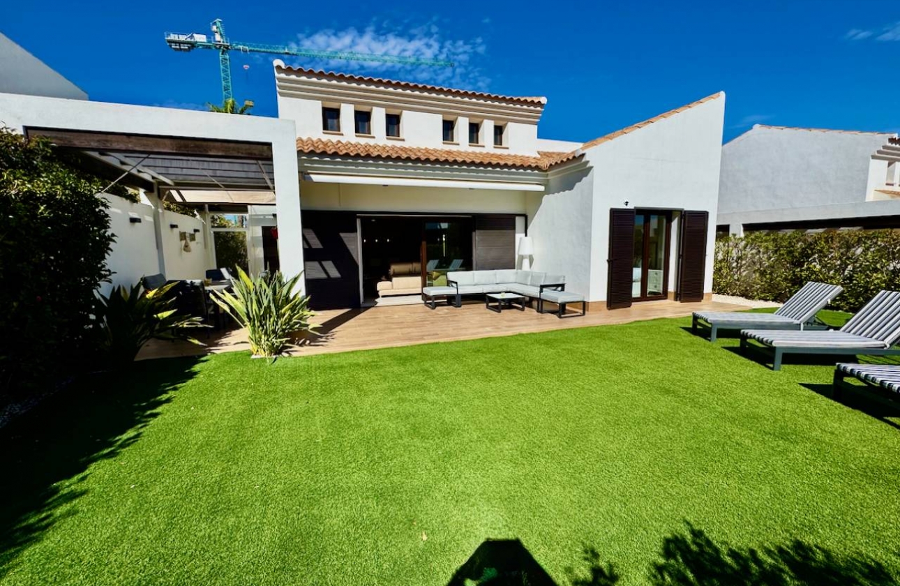 Resale - Villa - Algorfa - La finca Golf