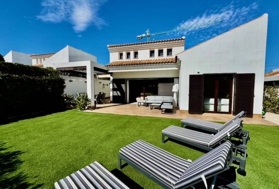 Resale - Villa - Algorfa - La finca Golf