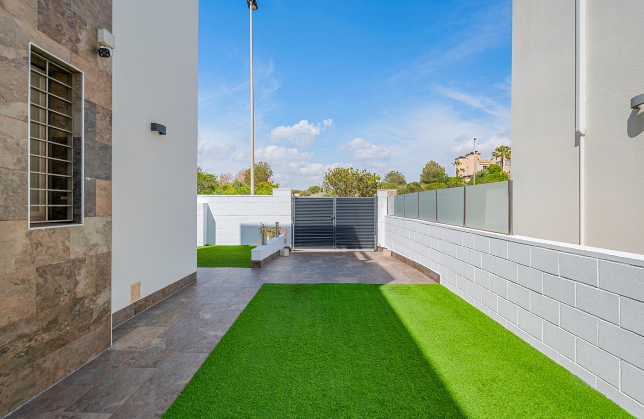 Resale - Villa - Orihuela Costa - Pau 8