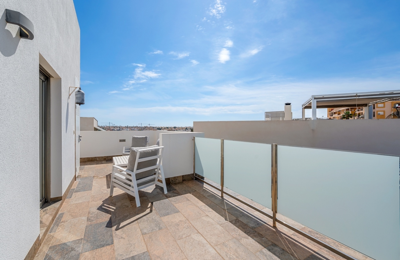 Resale - Villa - Orihuela Costa - Pau 8