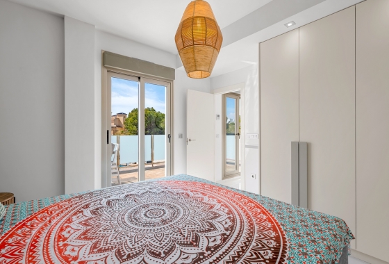 Resale - Villa - Orihuela Costa - Pau 8