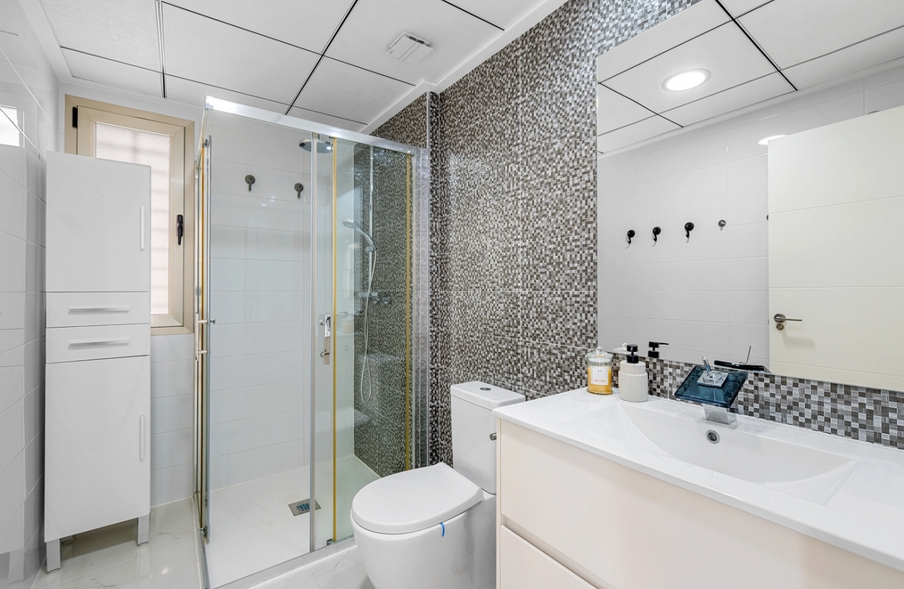 Resale - Villa - Orihuela Costa - Pau 8