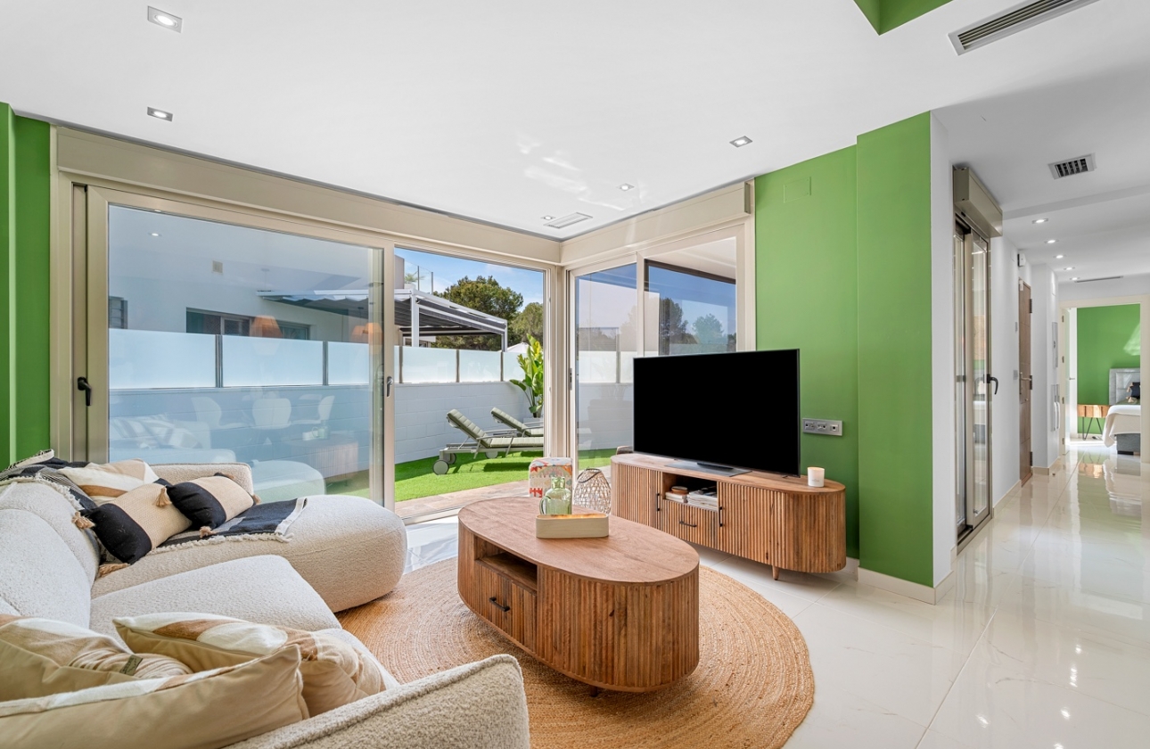 Resale - Villa - Orihuela Costa - Pau 8