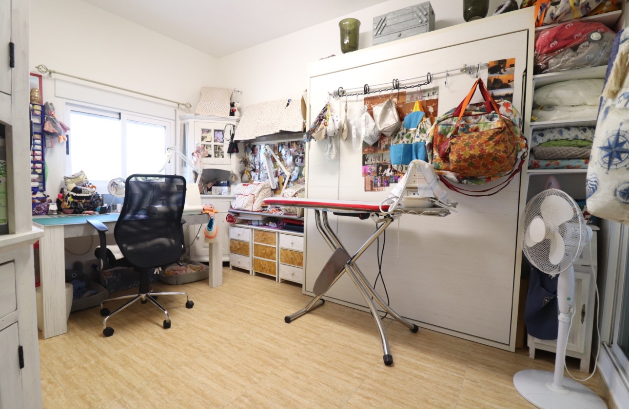 Resale - Finca / Country Property - Orihuela Costa - La Campaneta