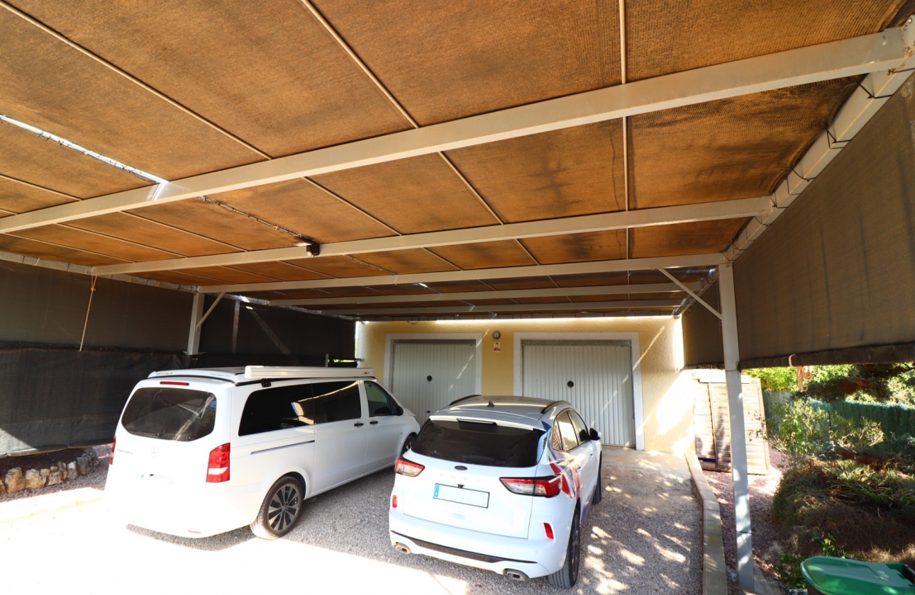 Resale - Finca / Country Property - Orihuela Costa - La Campaneta