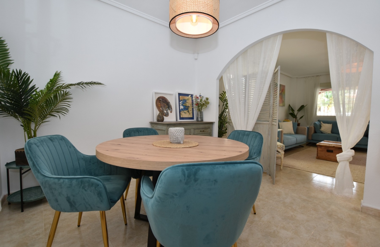 Resale - House - Ciudad Quesada - Doña Pepa