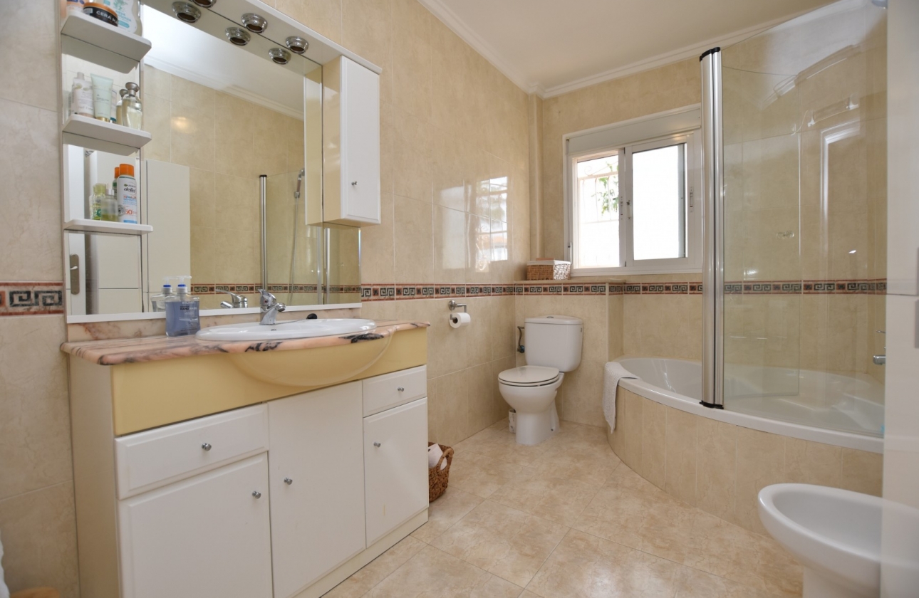 Resale - House - Ciudad Quesada - Doña Pepa