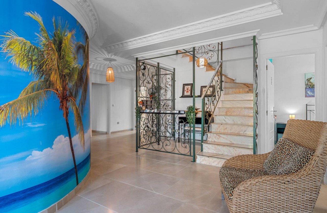 Revente - Finca / Country Property - Los Montesinos