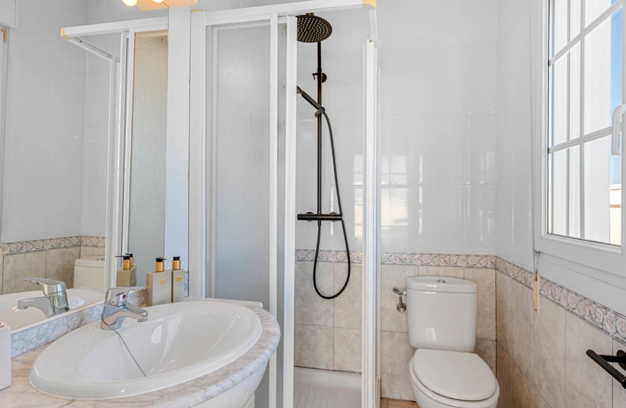 Revente - Finca / Country Property - Los Montesinos