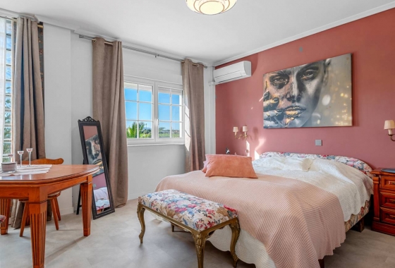 Revente - Finca / Country Property - Los Montesinos