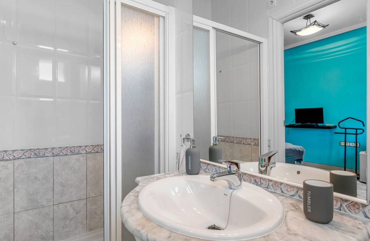 Revente - Finca / Country Property - Los Montesinos