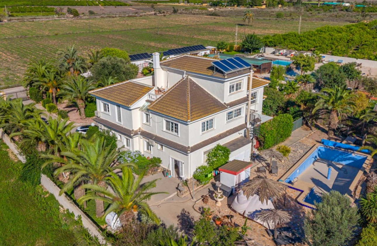 Revente - Finca / Country Property - Los Montesinos