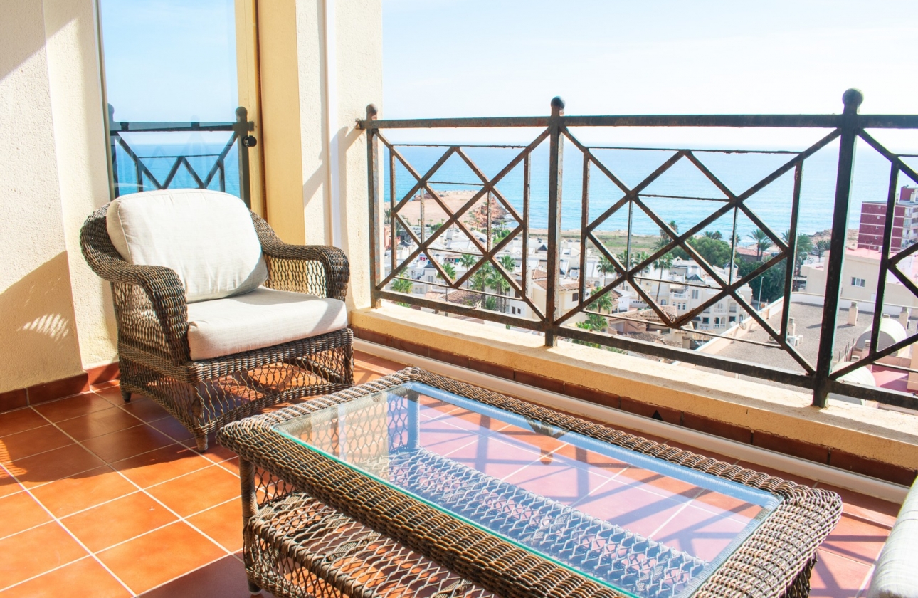 Resale - Apartment / flat - Torrevieja - Playa Los Locos