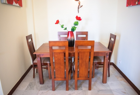 Resale - Apartment / flat - Torrevieja - Playa Los Locos