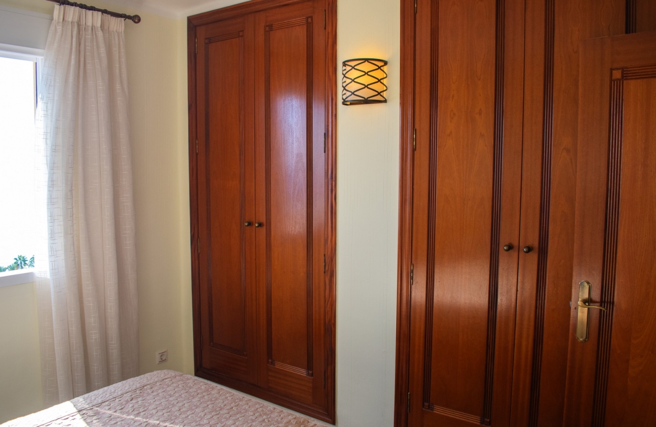 Resale - Apartment / flat - Torrevieja - Playa Los Locos