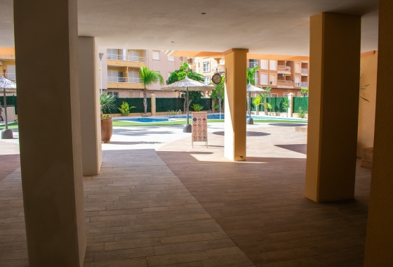 Resale - Apartment / flat - Torrevieja - Playa Los Locos