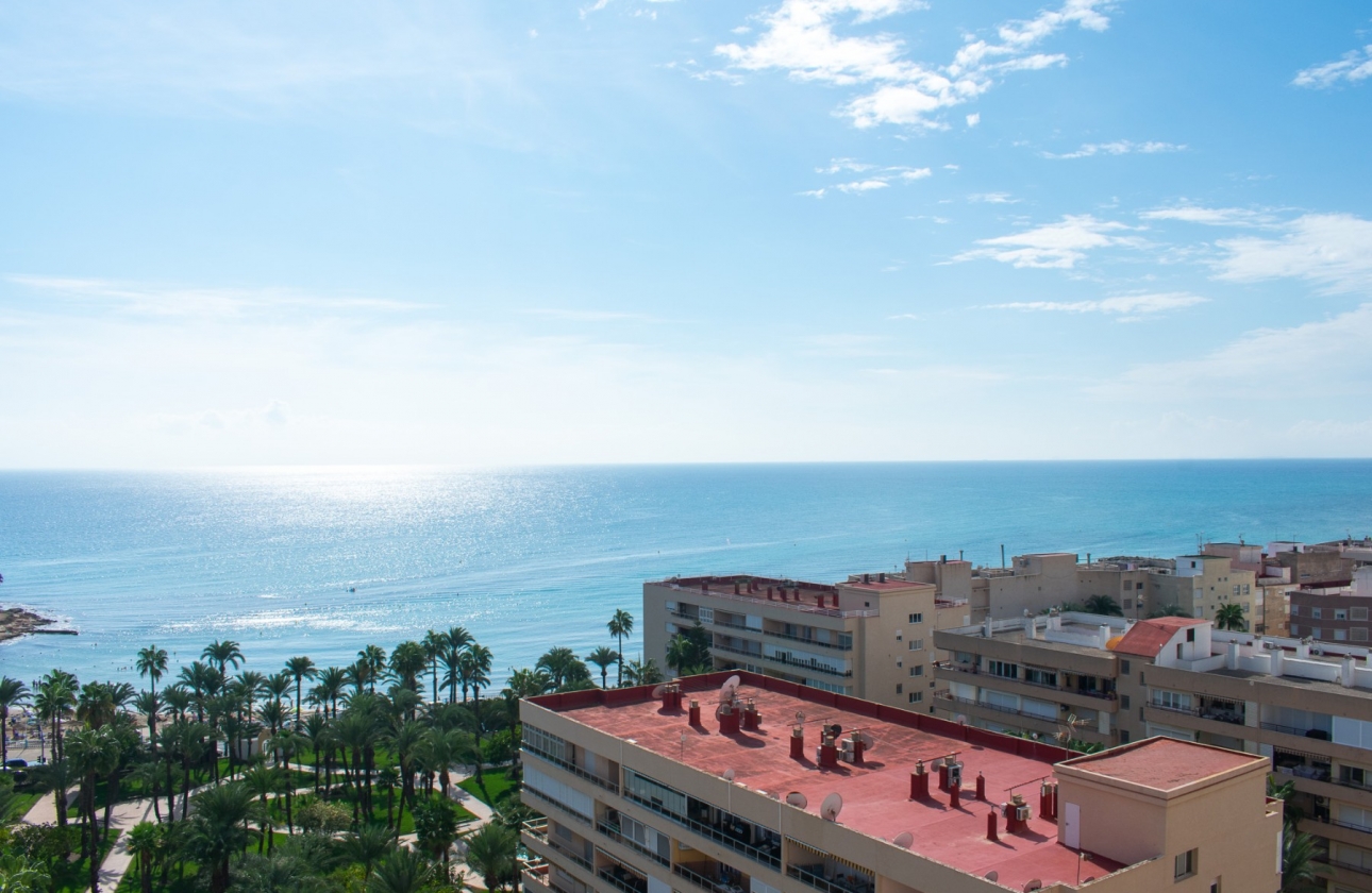 Resale - Apartment / flat - Torrevieja - Playa Los Locos