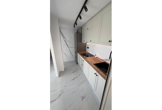 Resale - House - Orihuela Costa - La Zenia