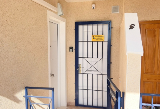 Resale - House - Orihuela Costa - La Zenia