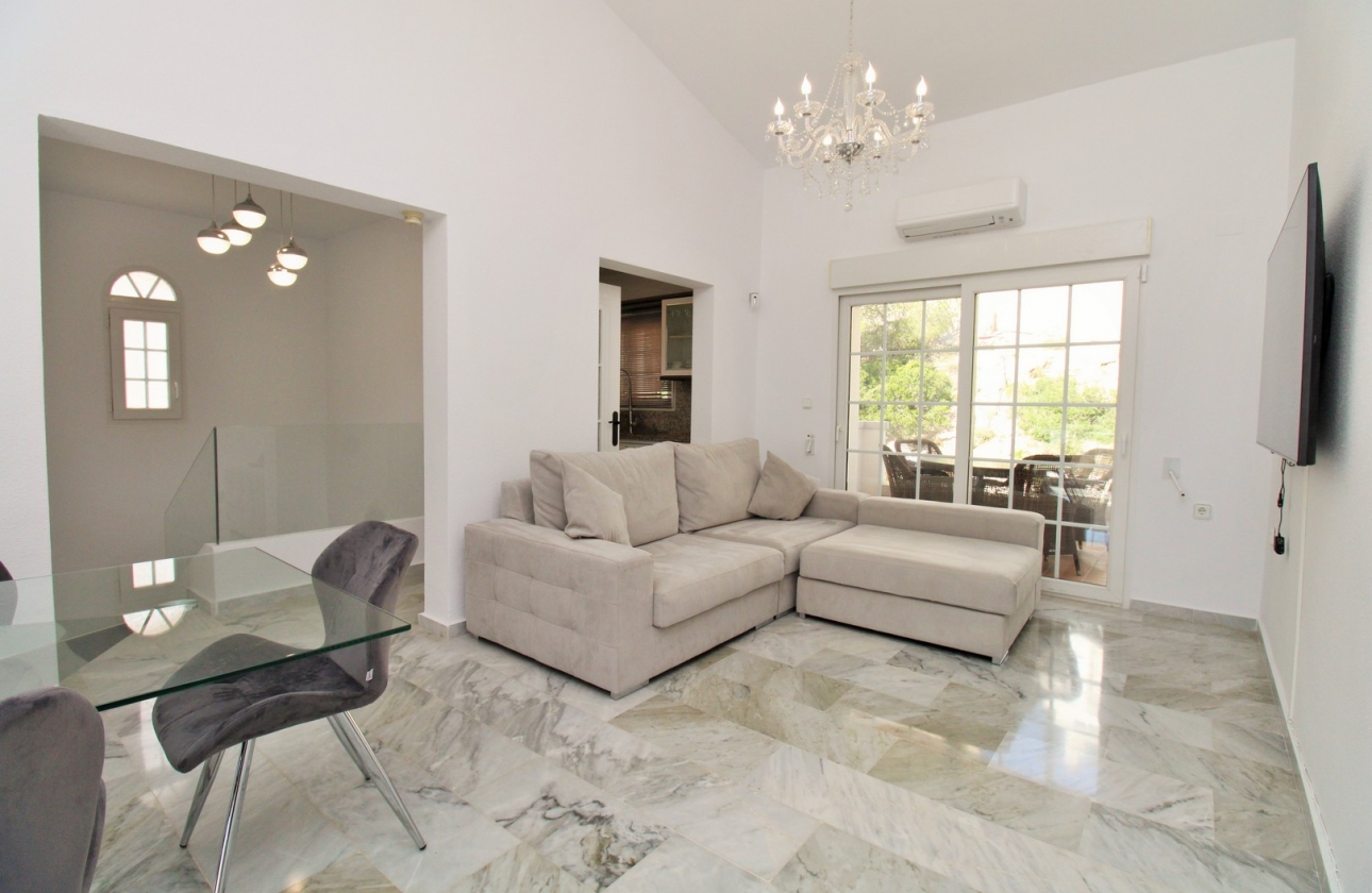 Resale - Villa - Las Ramblas