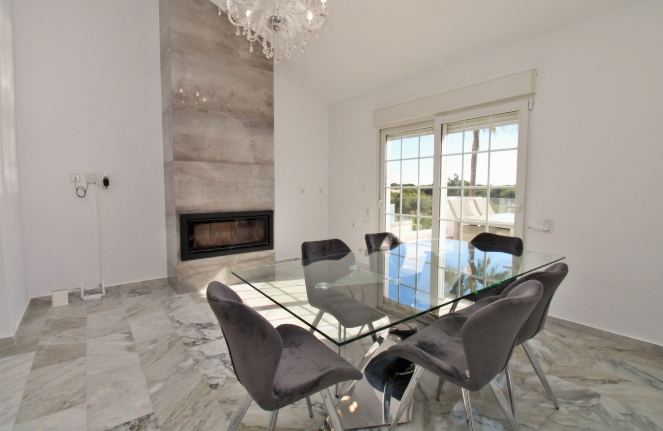 Resale - Villa - Las Ramblas