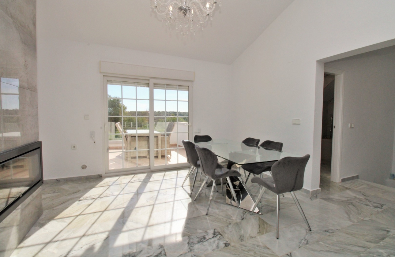 Resale - Villa - Las Ramblas