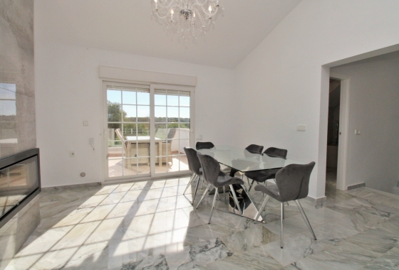 Resale - Villa - Las Ramblas