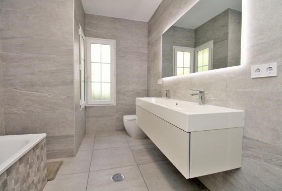 Resale - Villa - Las Ramblas