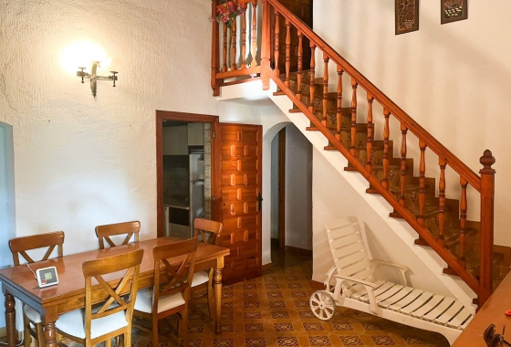 Resale - Villa - Orihuela Costa - Punta Prima