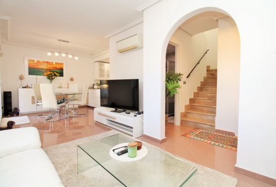 Resale - Villa - Villamartin - Los Dolses