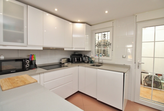 Resale - Villa - Villamartin - Los Dolses