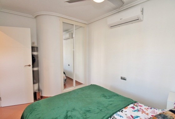 Resale - Villa - Villamartin - Los Dolses