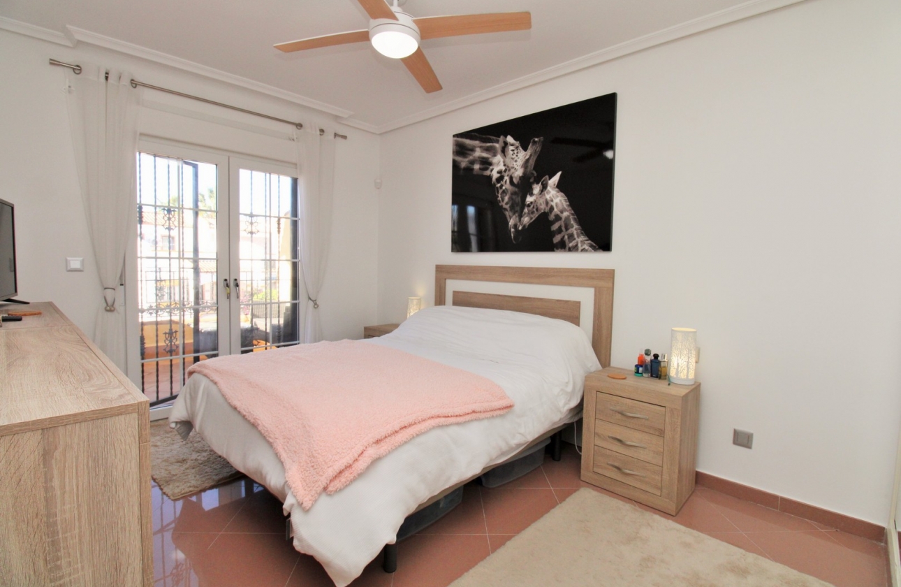 Resale - Villa - Villamartin - Los Dolses