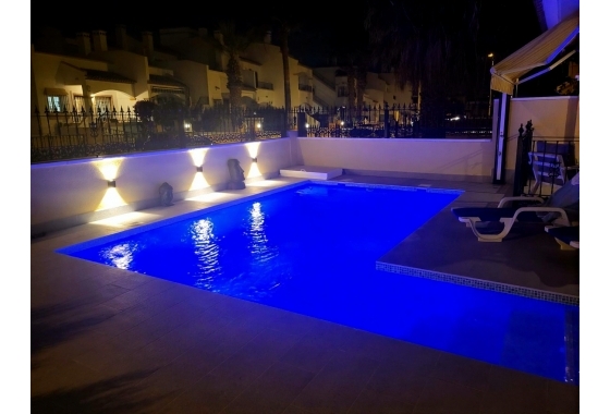 Resale - Villa - Villamartin - Los Dolses