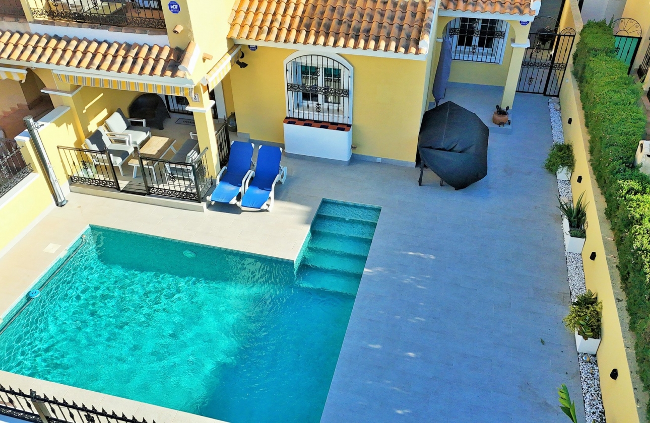 Resale - Villa - Villamartin - Los Dolses