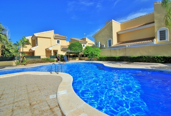 Resale - Villa - Villamartin - Los Dolses