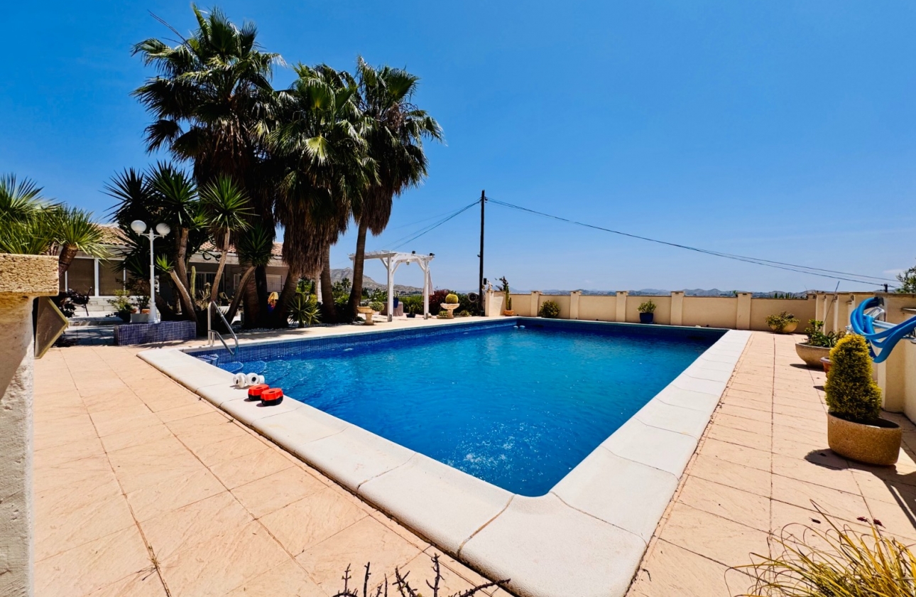 Herverkoop - Villa - Aspe