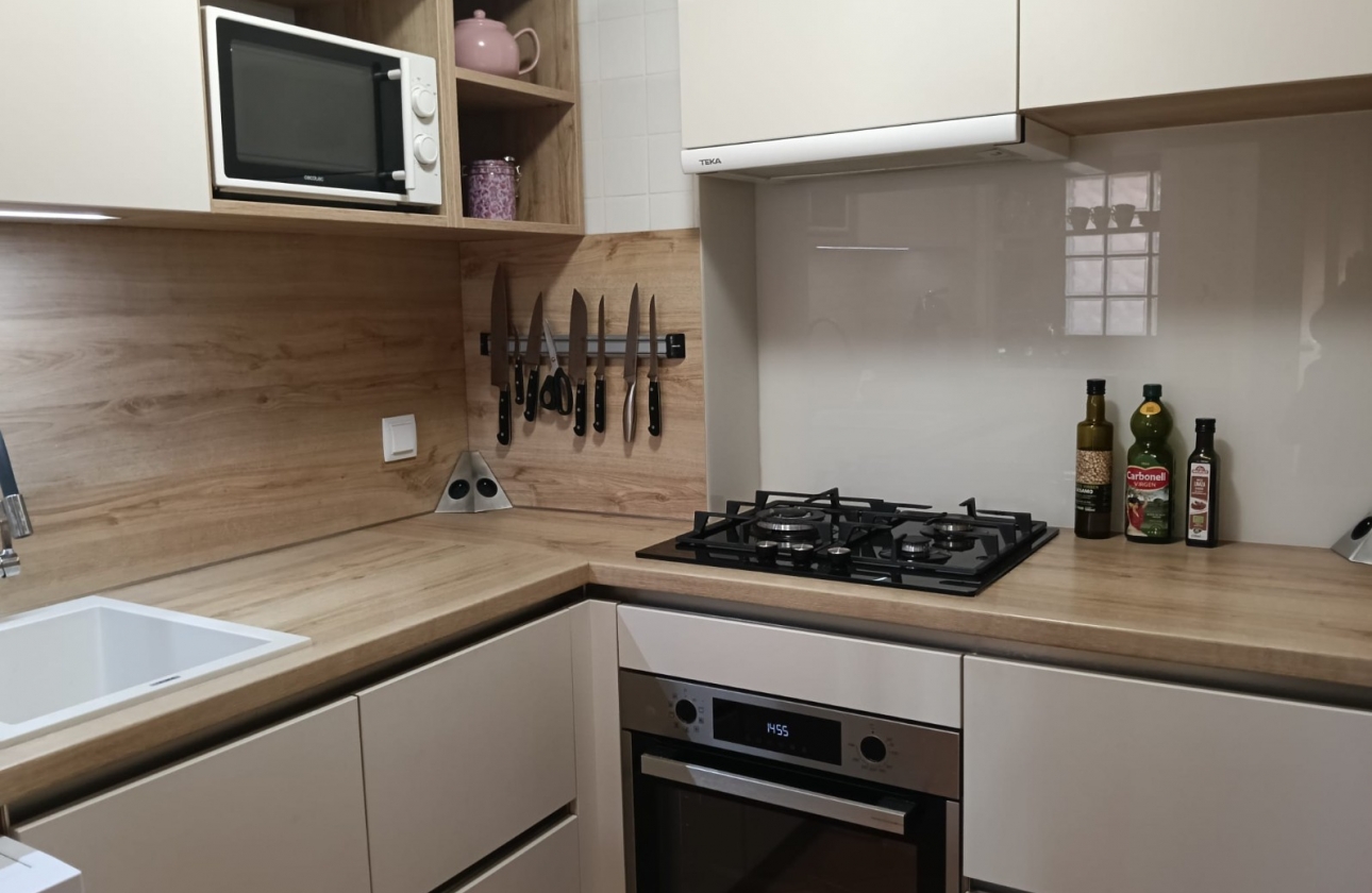 Resale - Villa - Los Montesinos - La Herrada