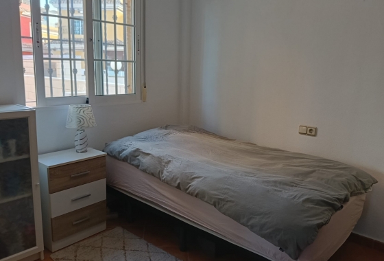 Resale - Villa - Los Montesinos - La Herrada