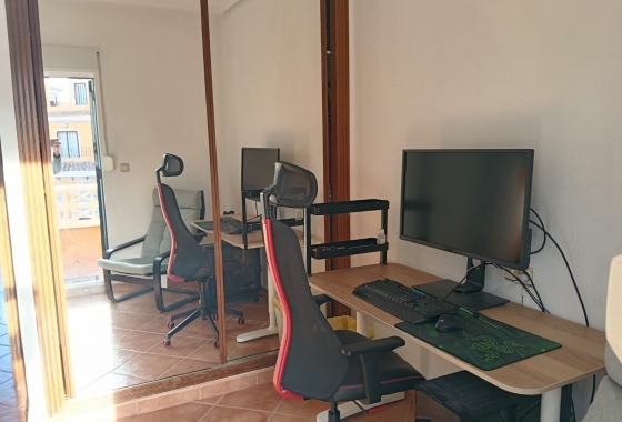 Resale - Villa - Los Montesinos - La Herrada