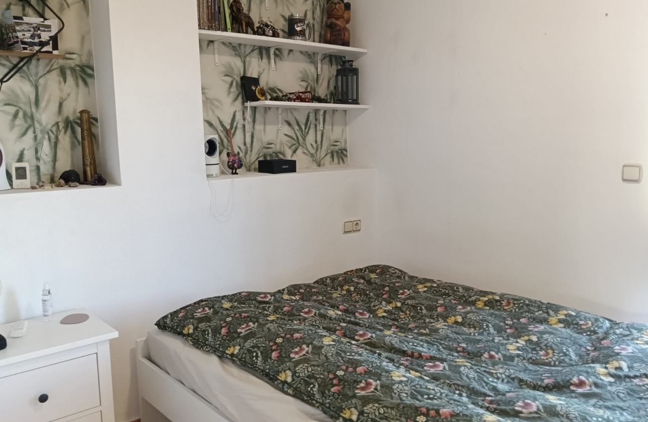 Resale - Villa - Los Montesinos - La Herrada