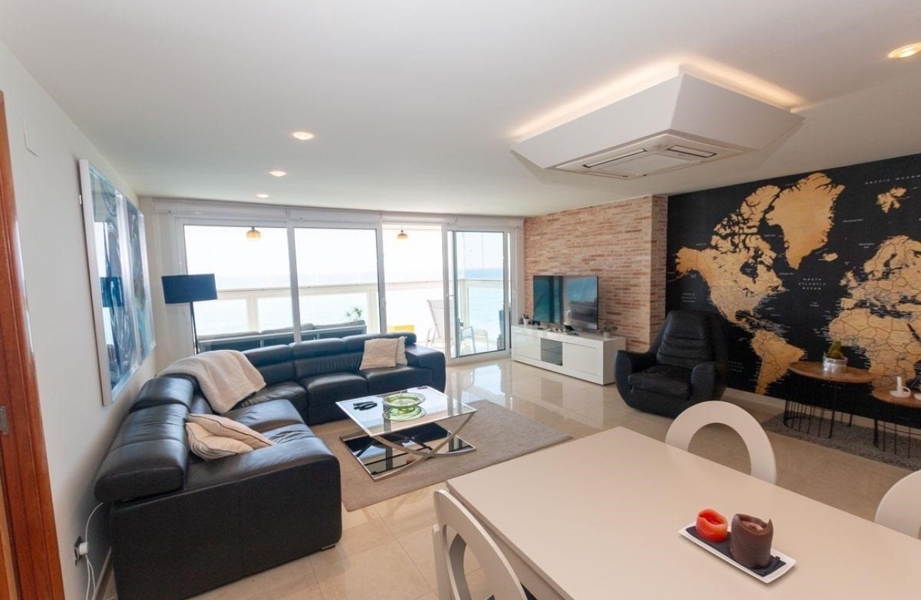 Resale - Apartment / flat - Torrevieja - Playa del Cura